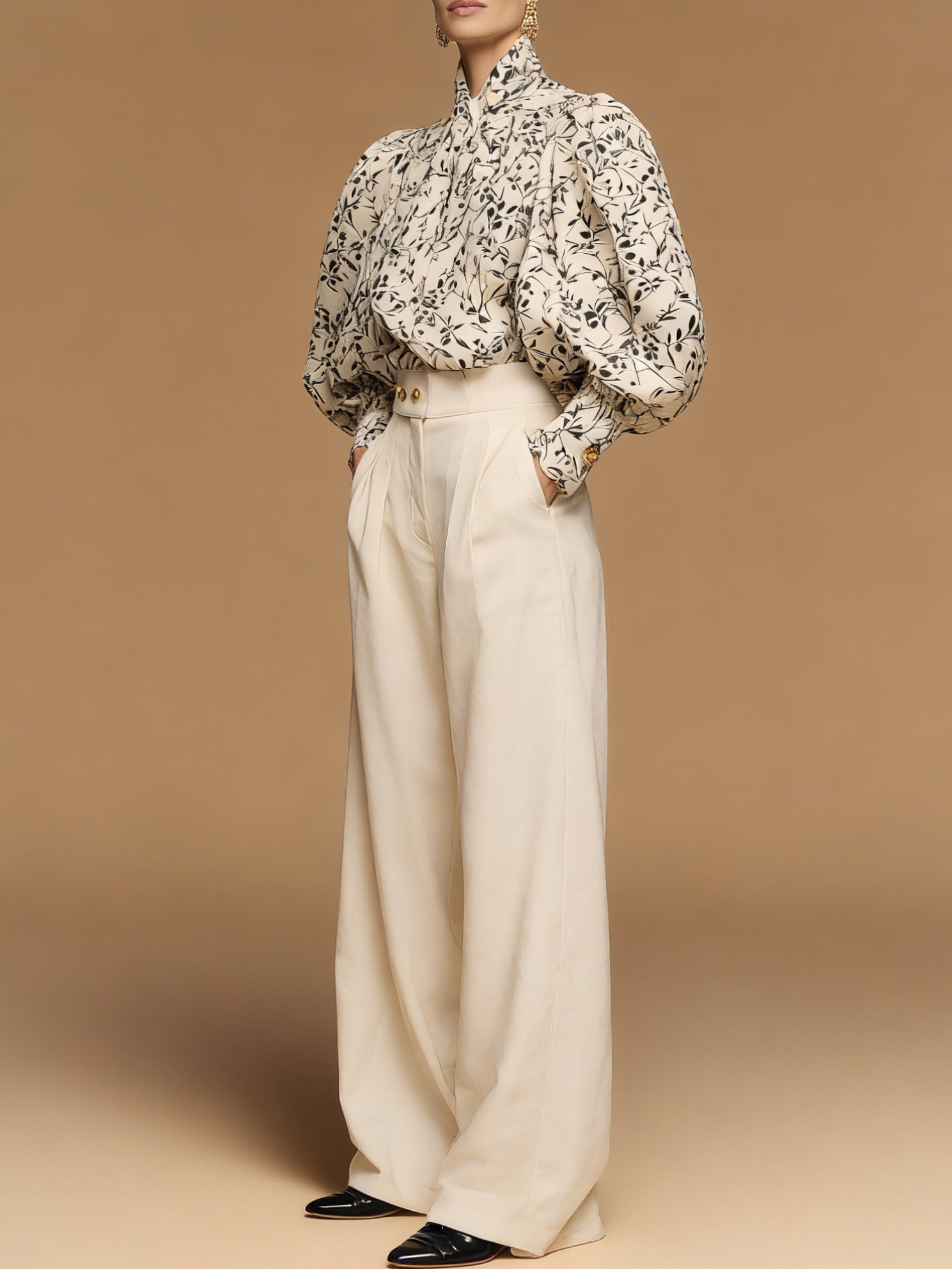 Ensemble chemisier imprimé et pantalon large Liserie pour le bureau