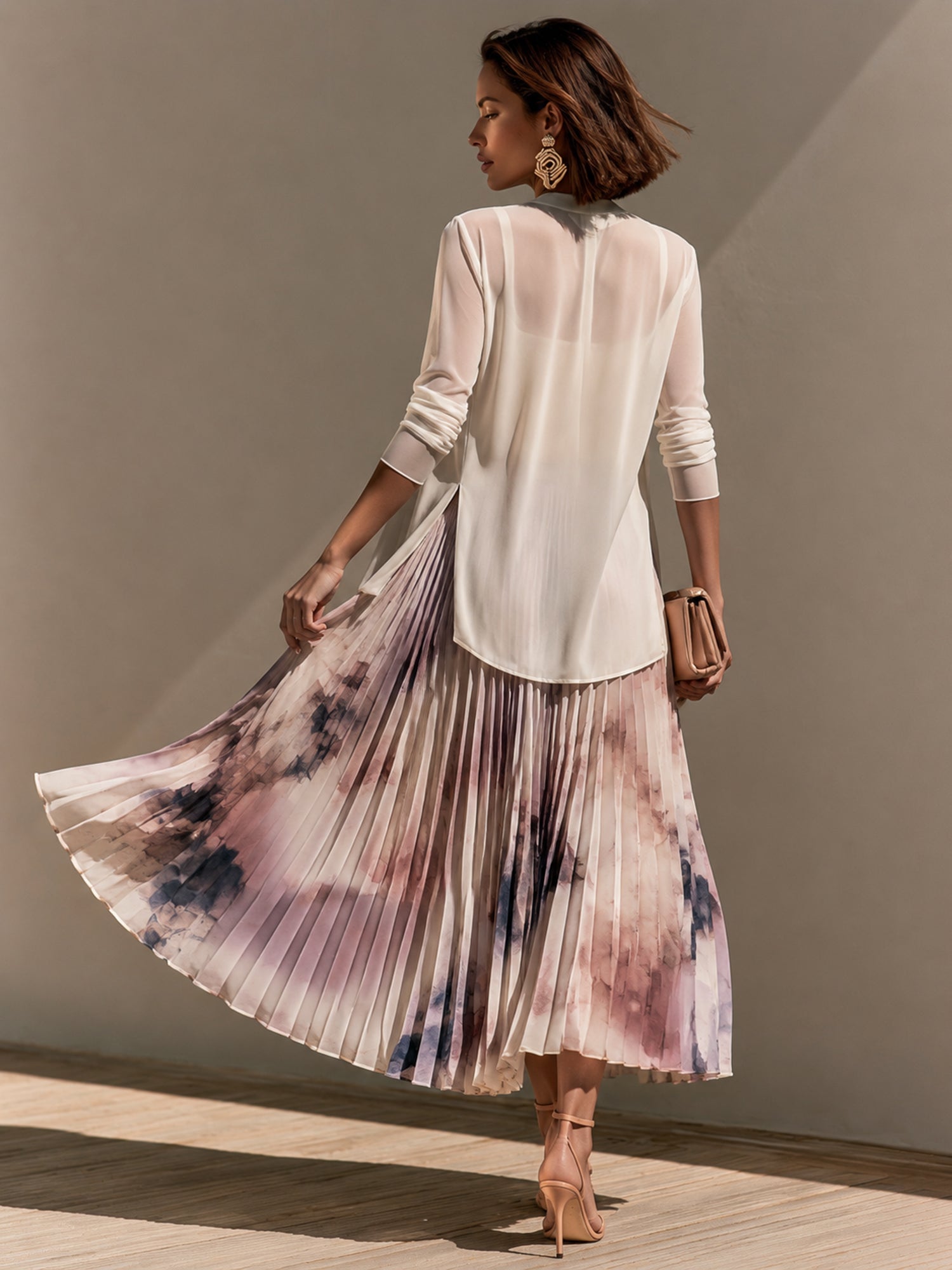 Three-Piece Set: Pleated Printed Skirt With An Oil-Painting Aesthetic