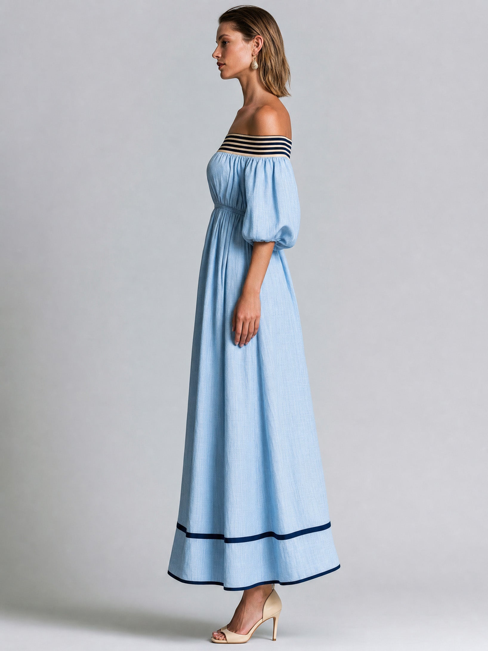 Elegant Blue Cotton-linen Maxi Dress : Strapless, Short-sleeve Design.