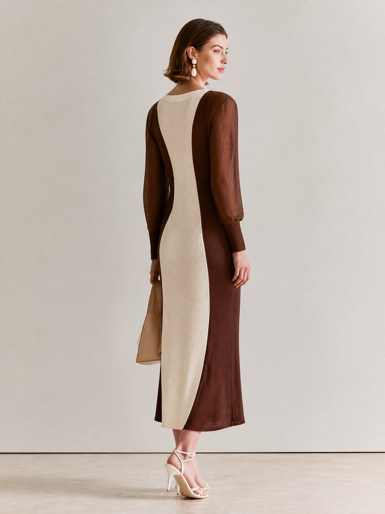 Elegant Relaxed Knit Brown‑White Color‑Block V‑Neck Midi Dress Set
