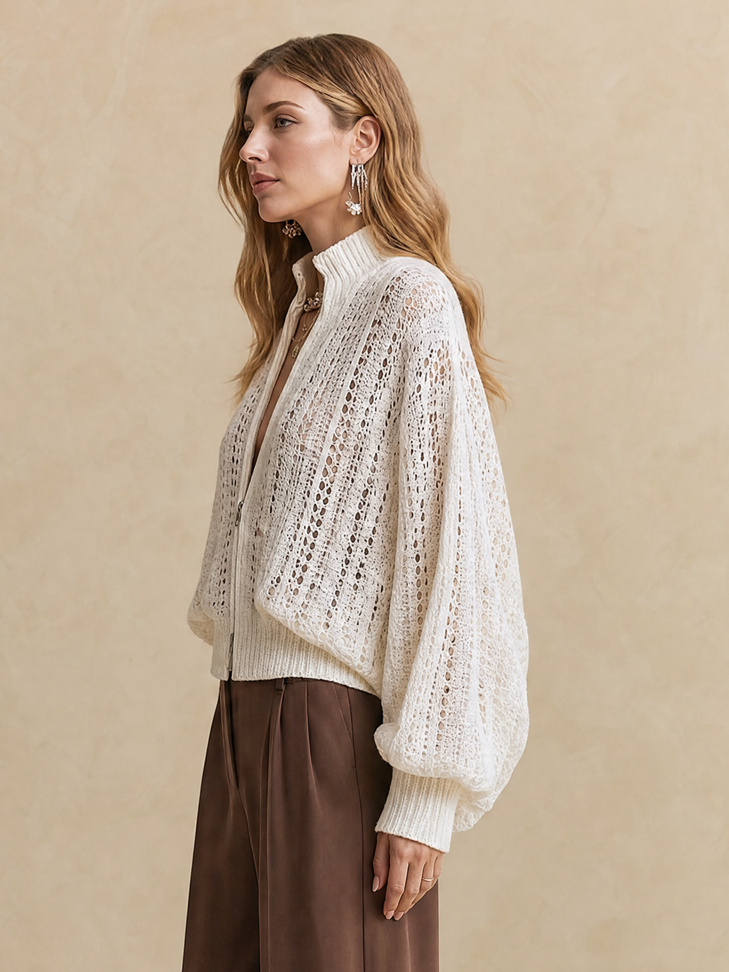 Elegant Ivory Openwork Zip-Up Knit Cardigan