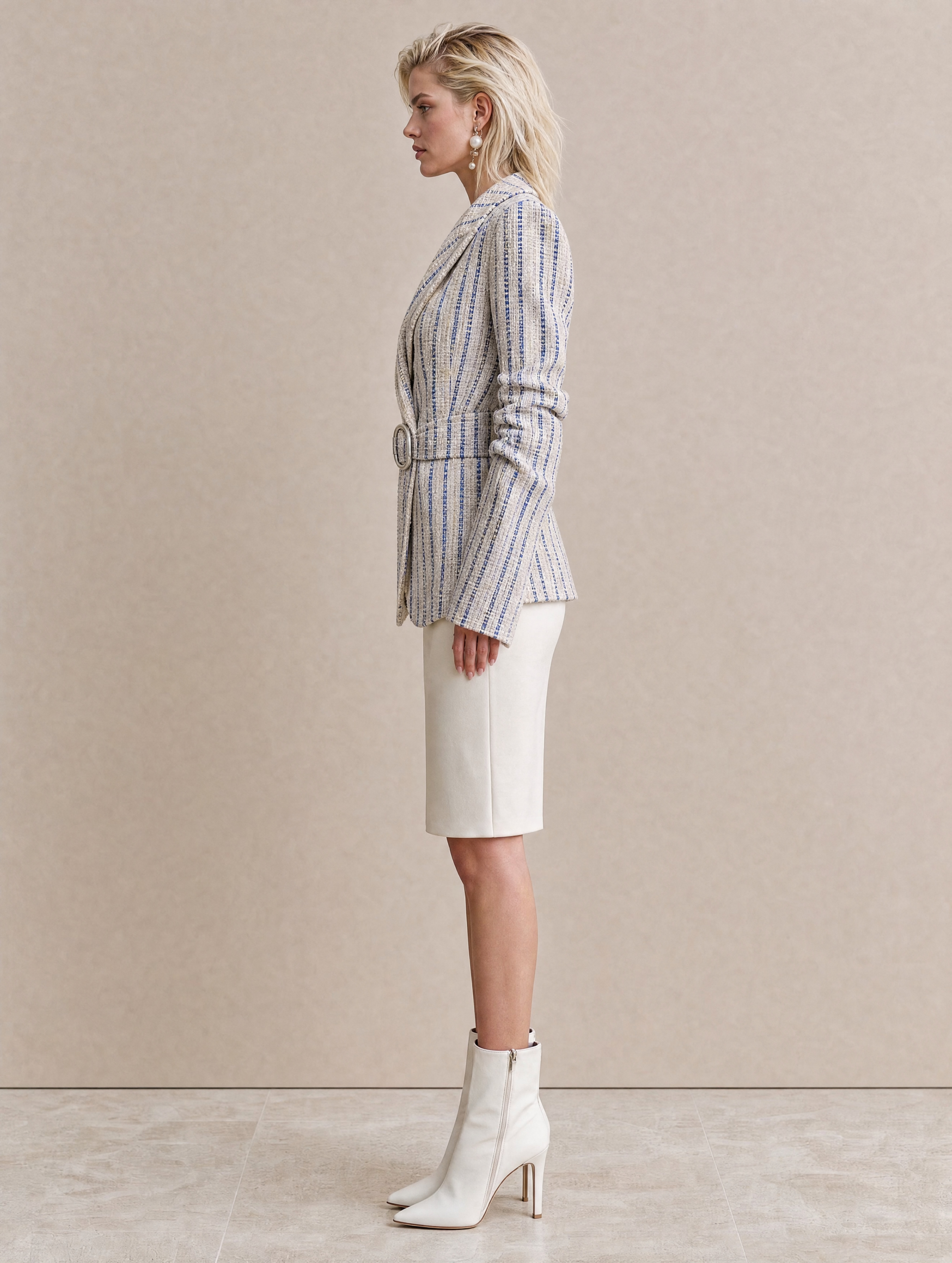 Elegant Grey Blazer With Blue Stripes And A Waist-defining Cut