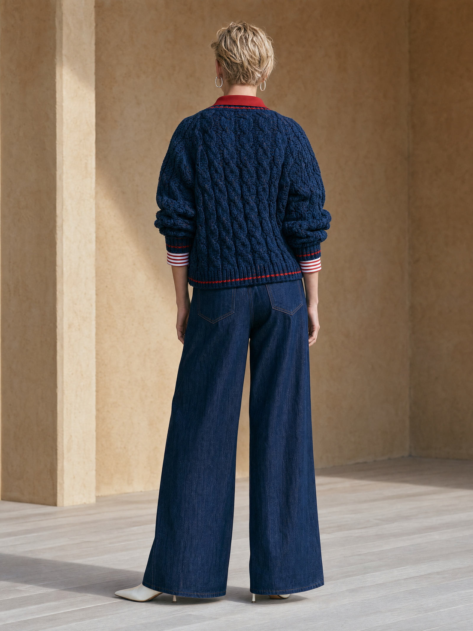Navy Blue Cable Knit V-neck Sweater With A Layered Design