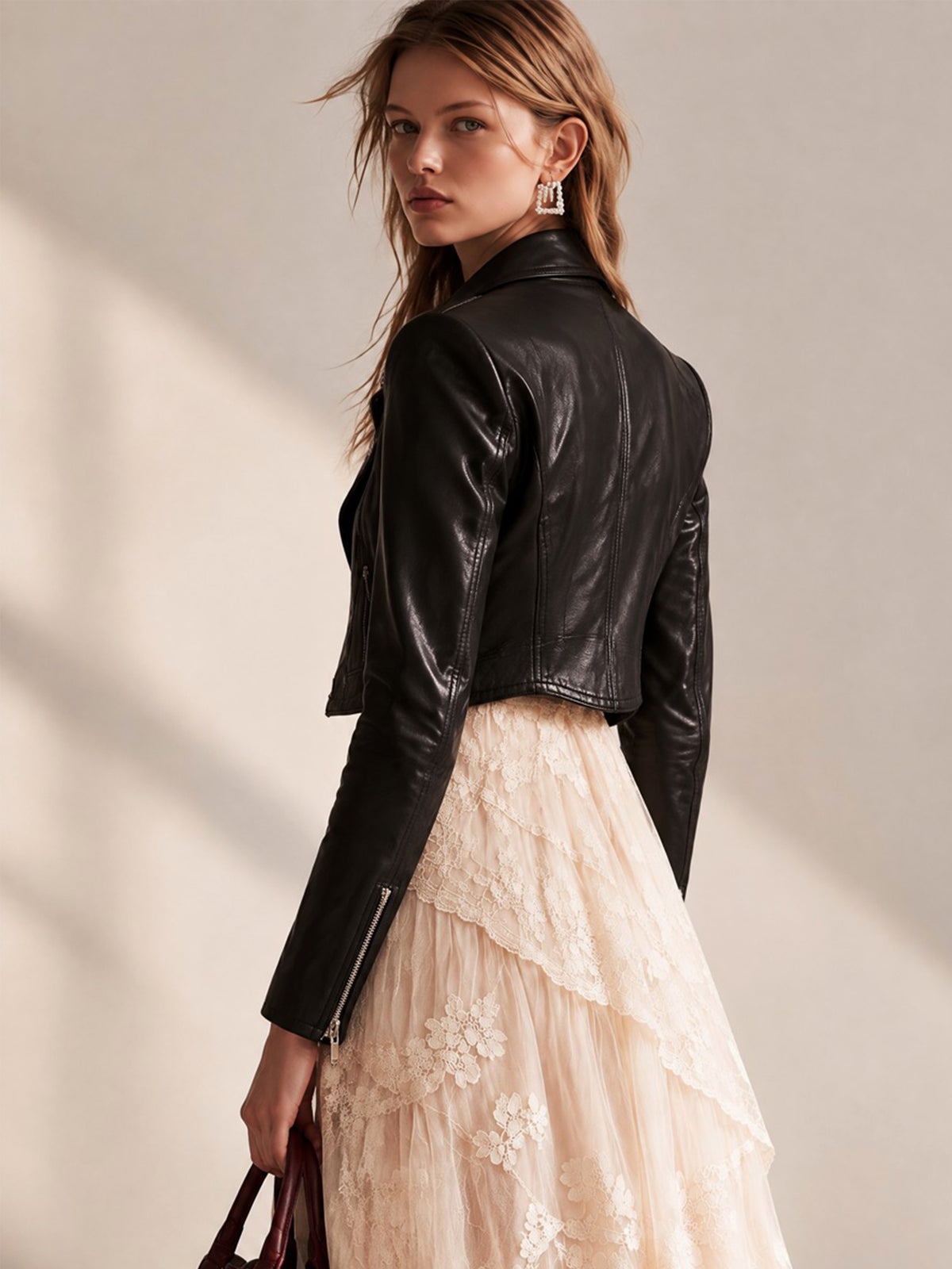 Elegant Cropped Leather Jacket