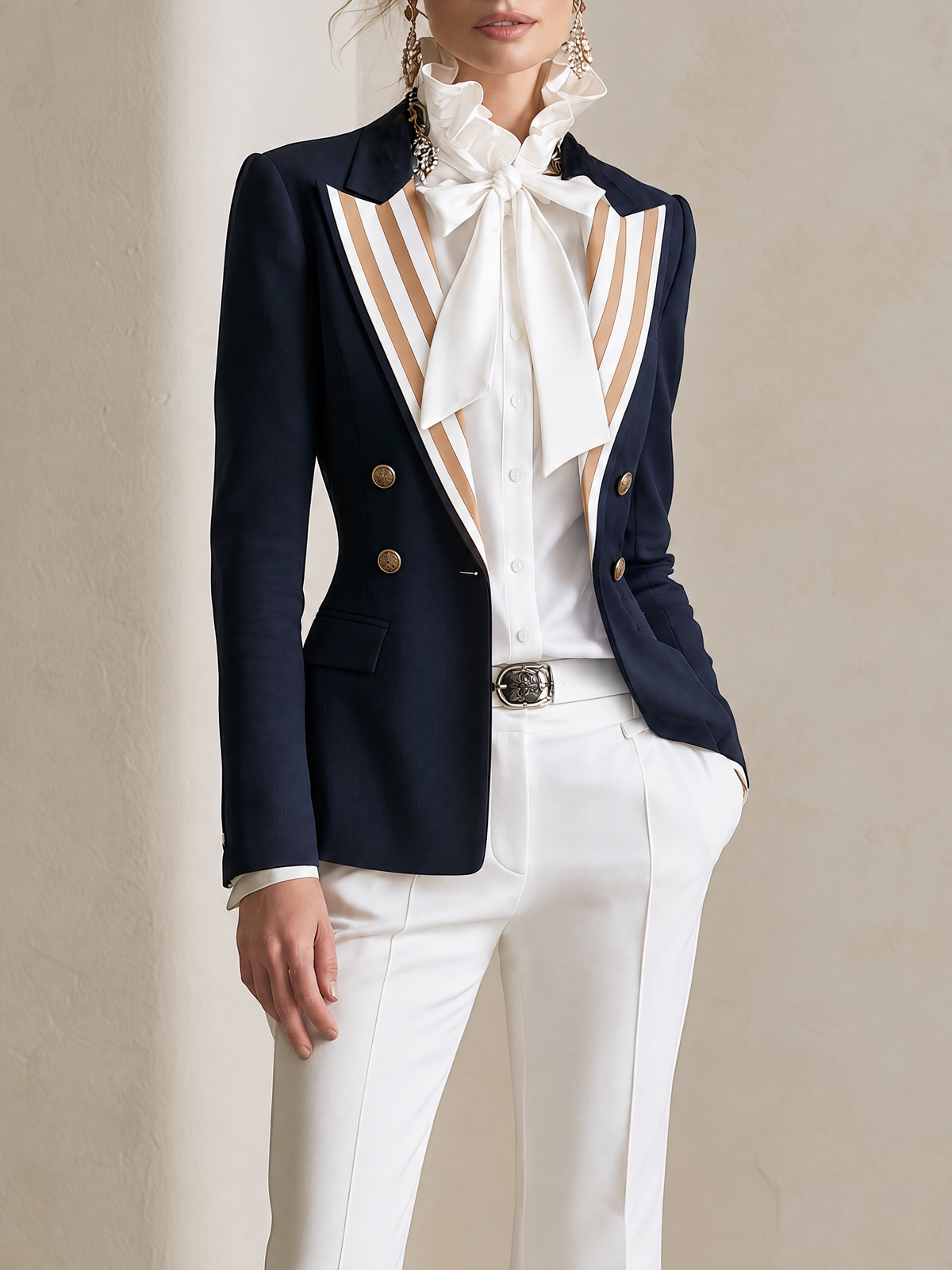 Elegant Navy Blue Blazer With Light Brown Striped Contrast Lapels