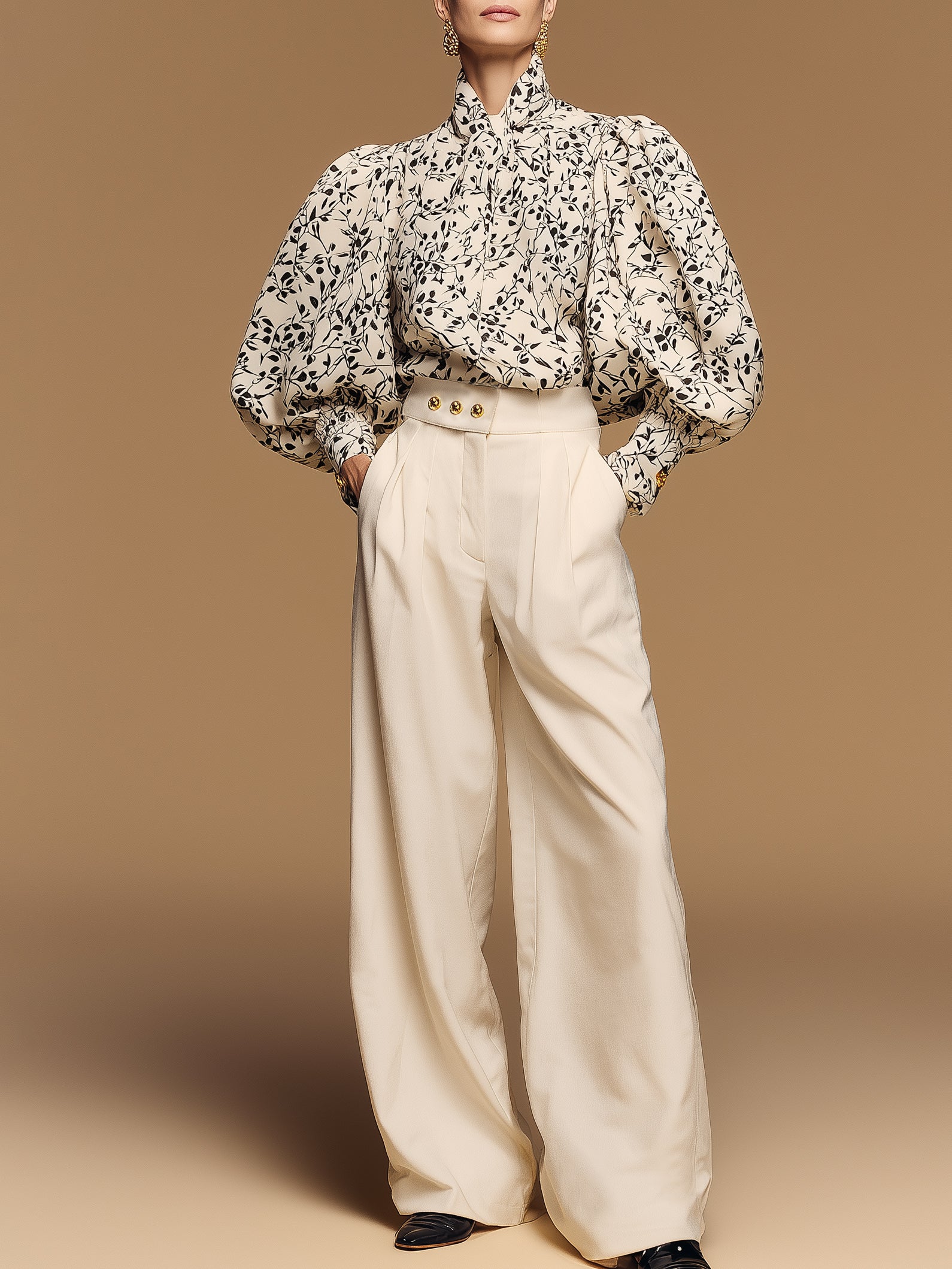 Ensemble chemisier imprimé et pantalon large Liserie pour le bureau