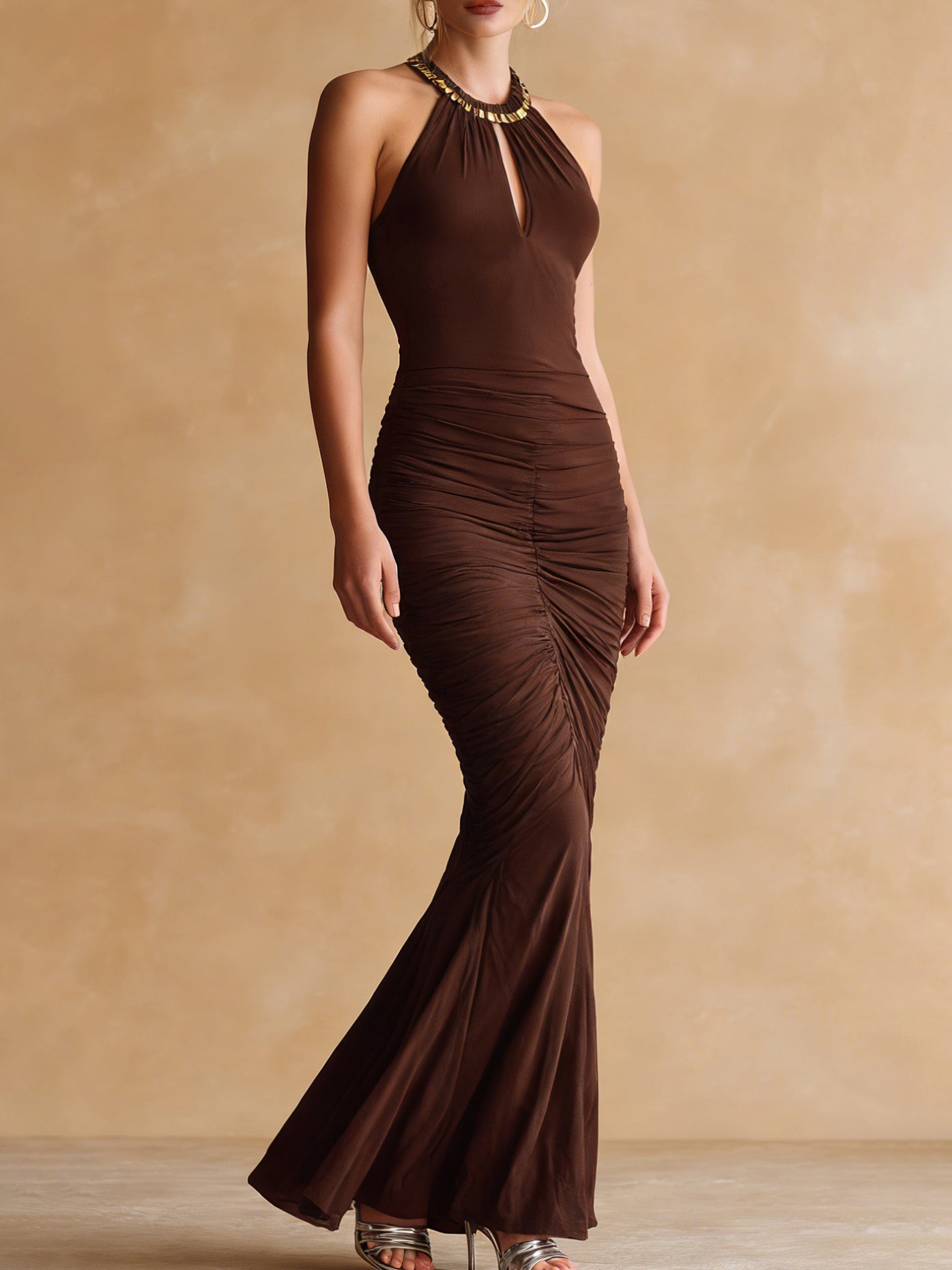 Robe de soirée Mixi extensible à découpes et dos nu Liserie