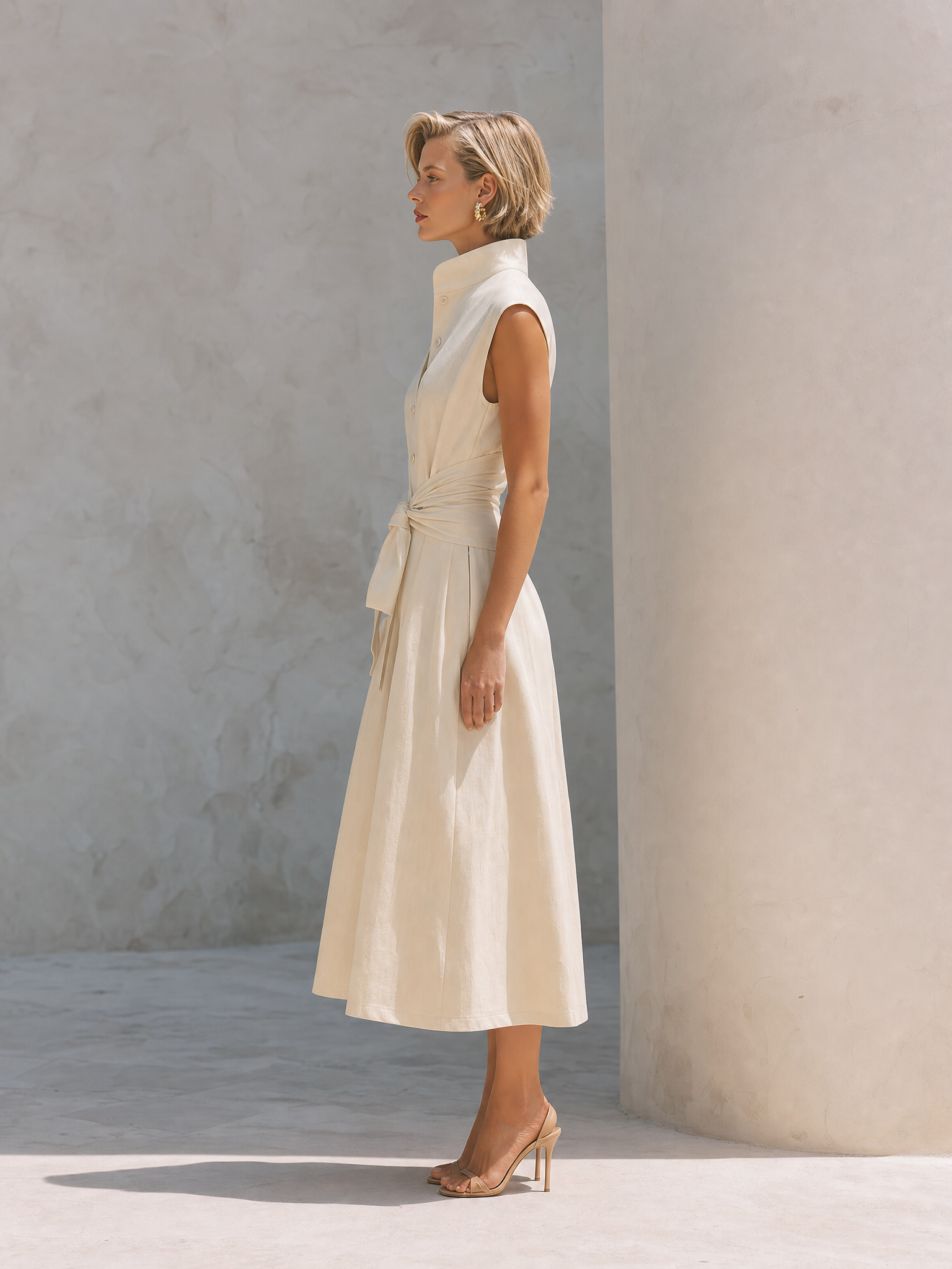 Minimalist White Straight-cut Dress With A Stand Collar
