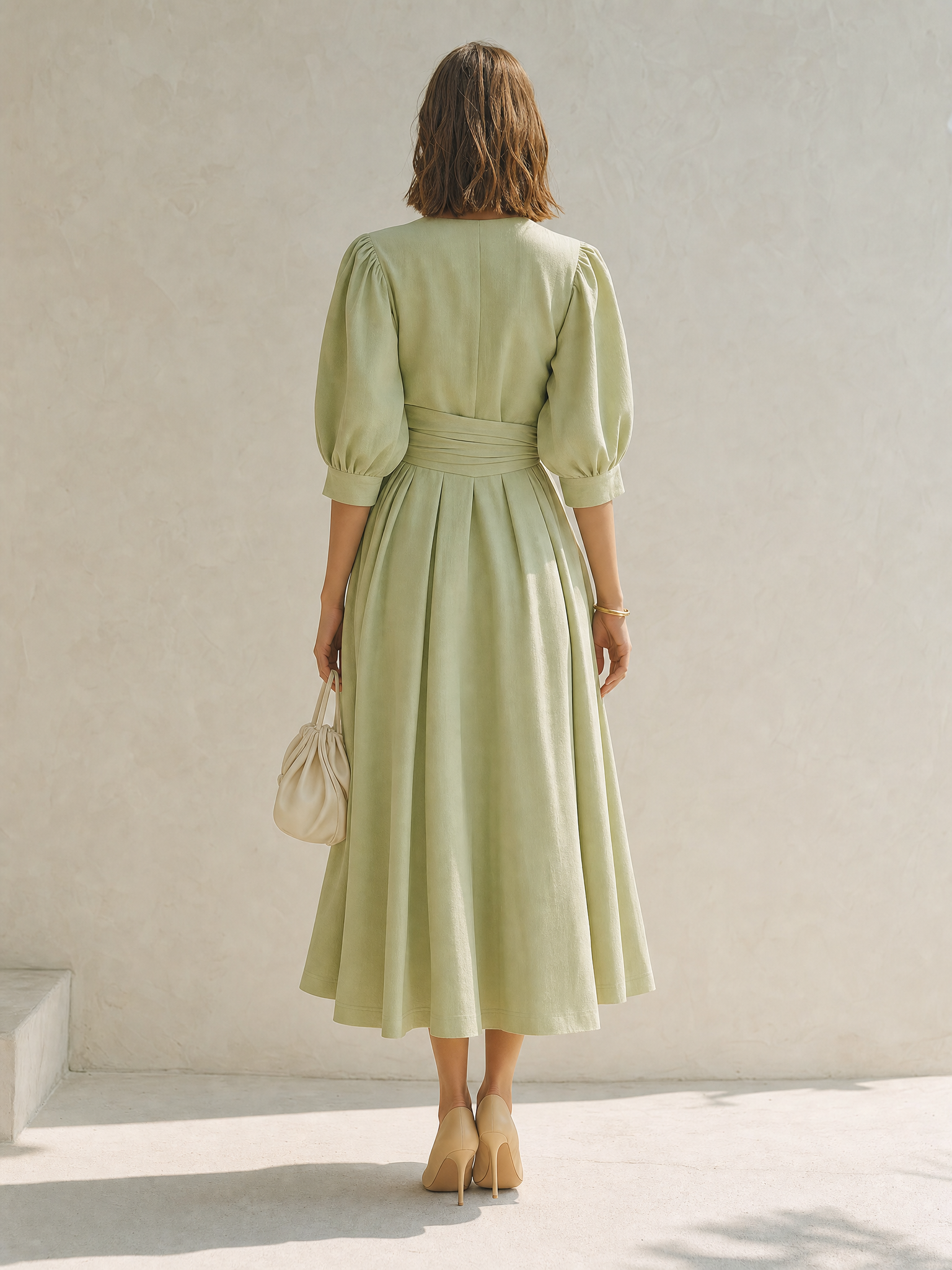 Light Green V-neck Maxi Dress With Puff Sleeves