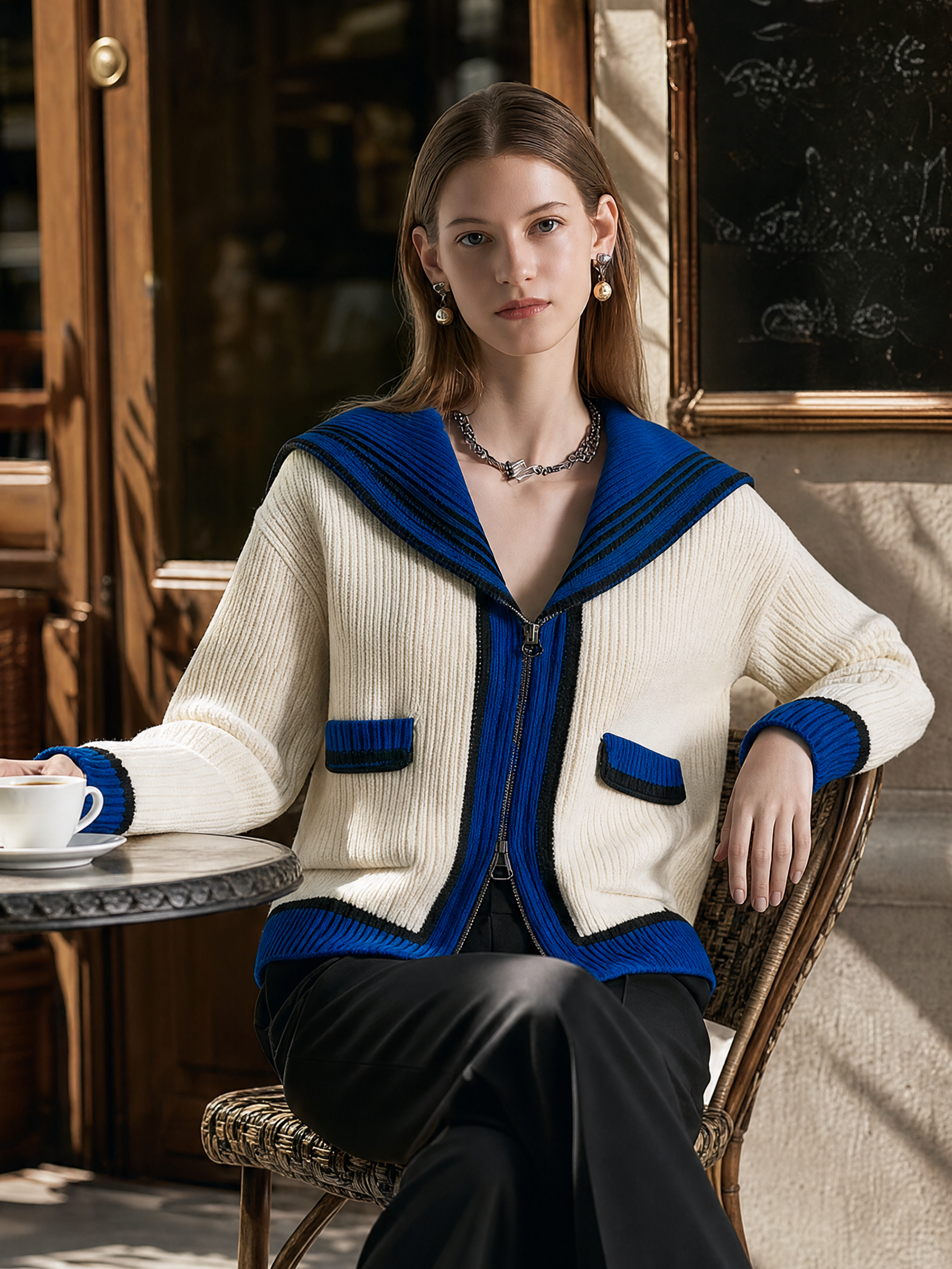 Elegant Ivory And Royal Blue Contrast Knit Cardigan