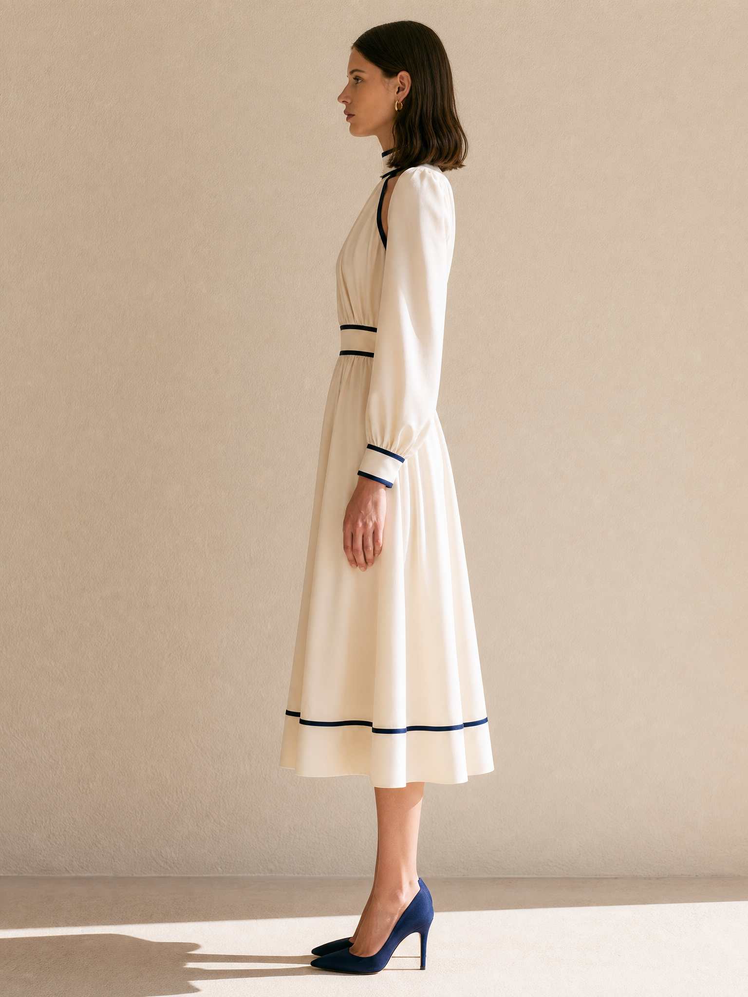 White Long-sleeved Halter Dress