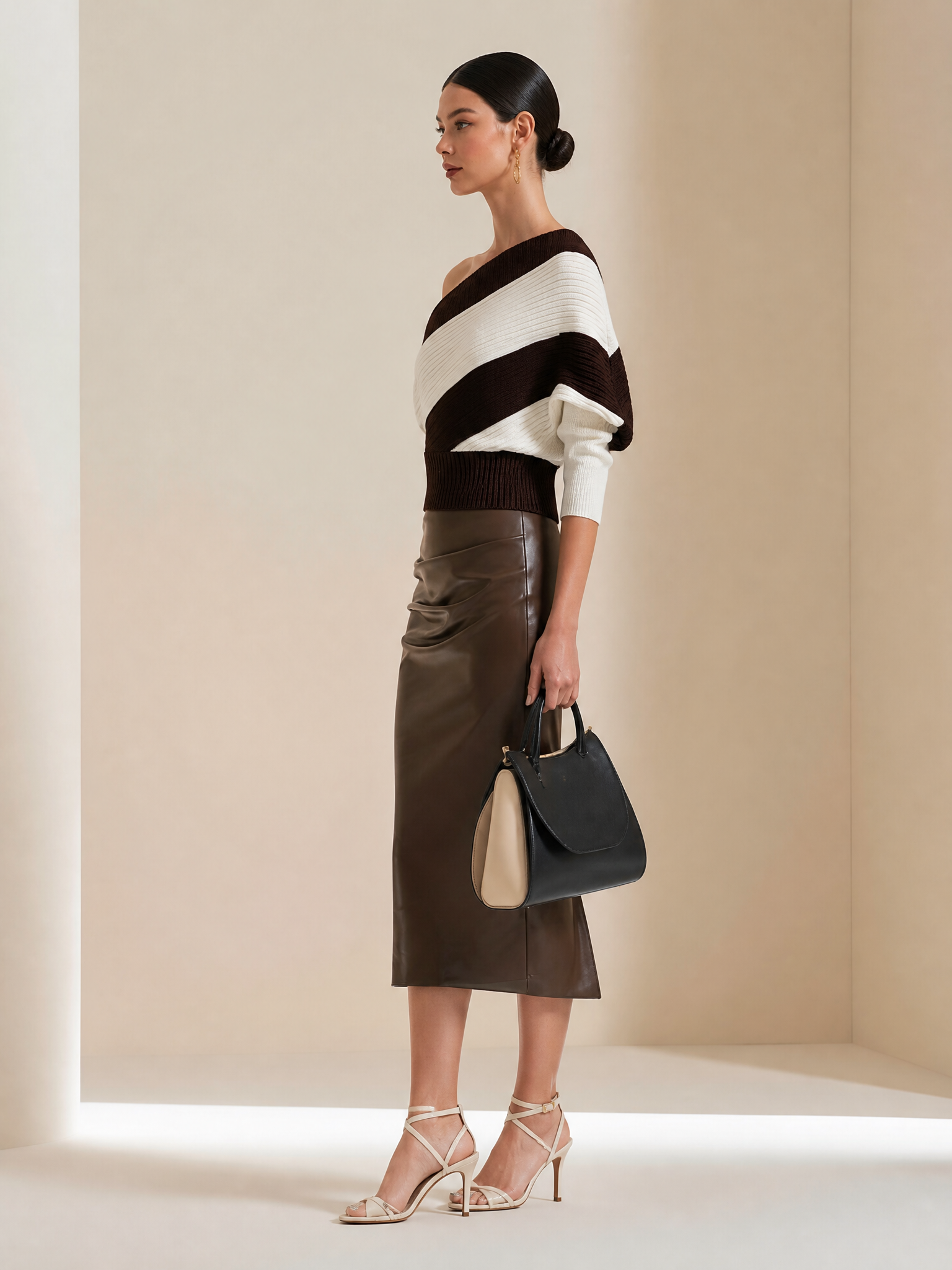 Elegant Relaxed Knit Coffee White Diagonal Stripe Set