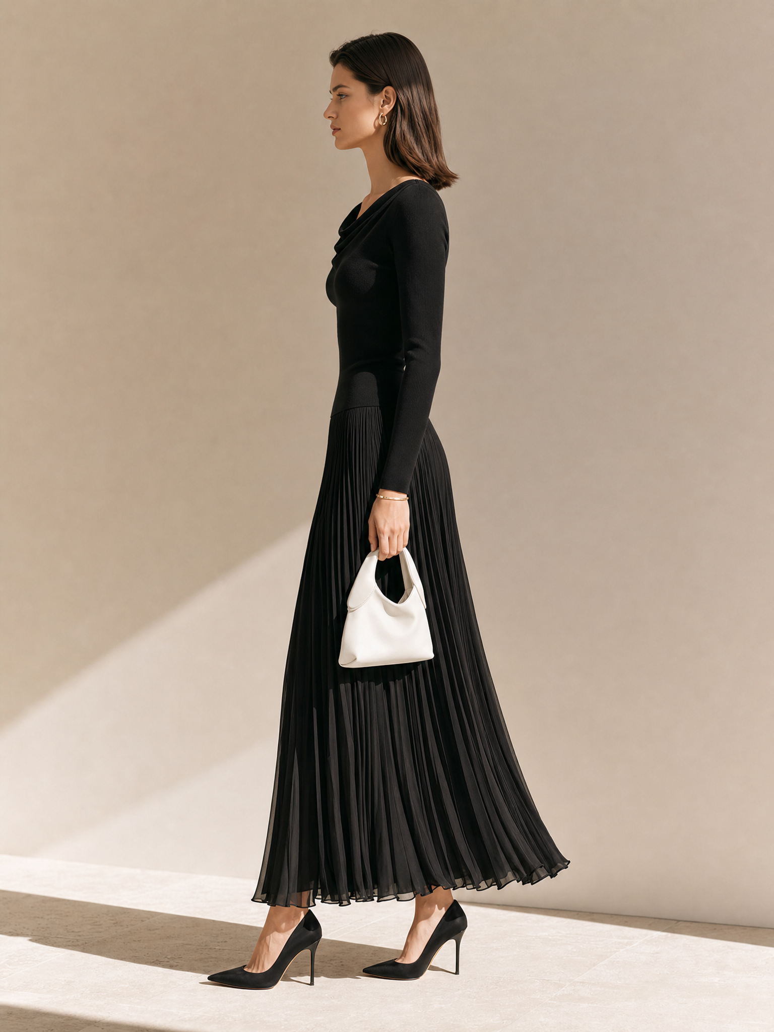 Elegant Black Chiffon-paneled Pleated Maxi Skirt