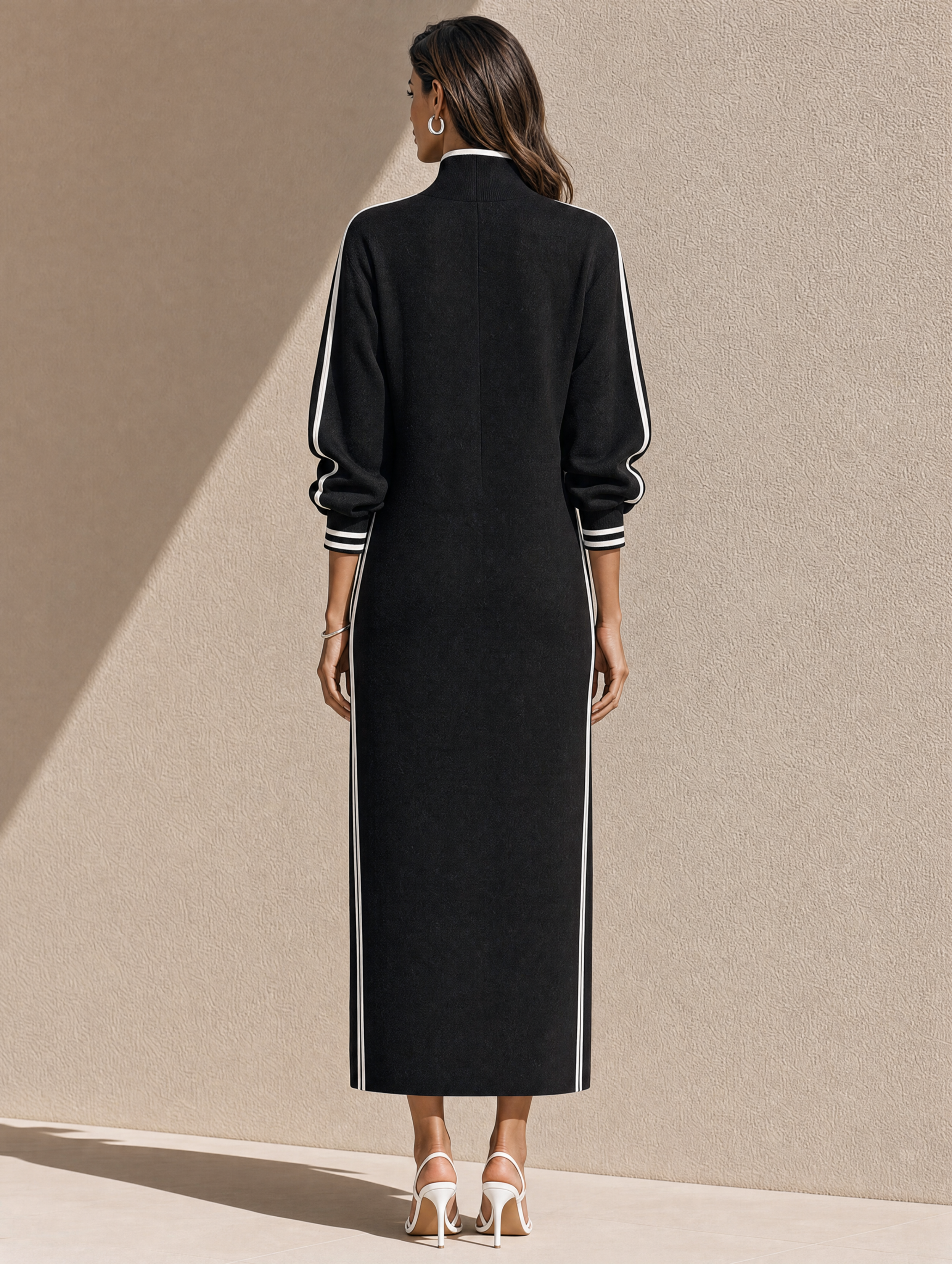Elegant Black Straight-cut Knit Skirt With White Piping Contrast Detail