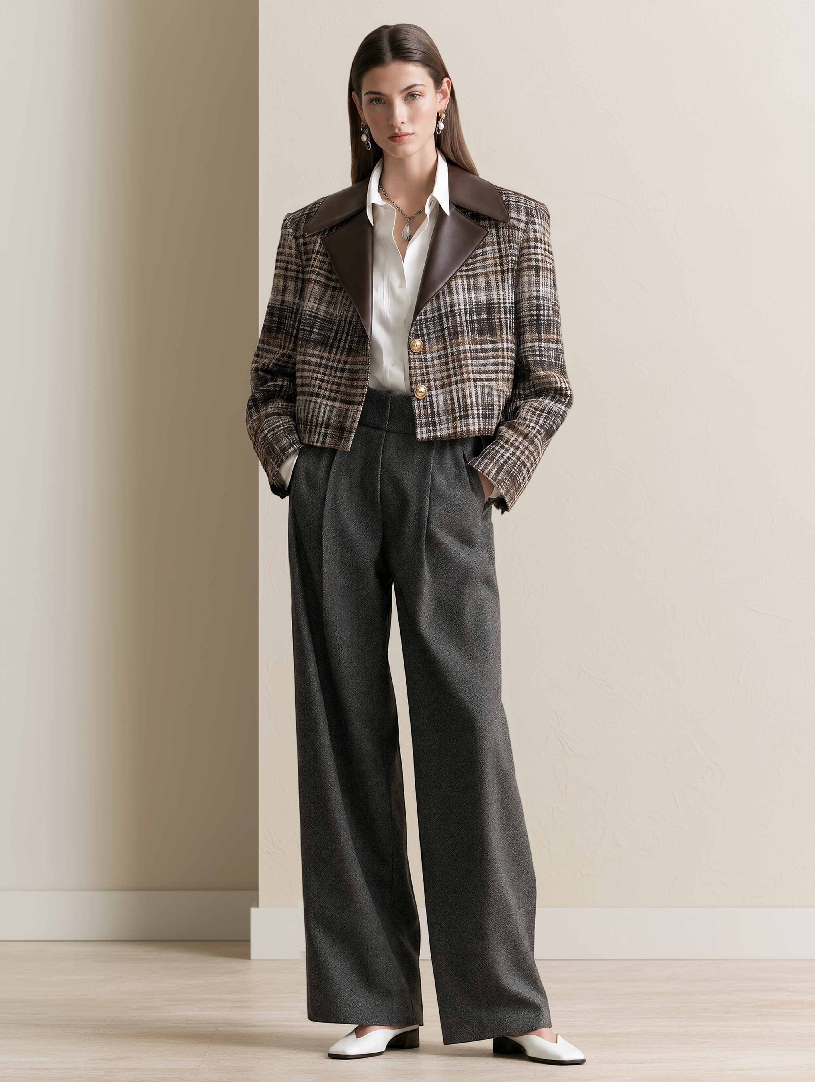 Elegant Ivory & Brown Contrast Leather-Trim Tweed Cropped Jacket