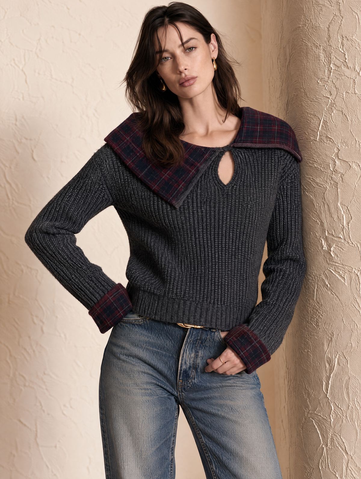 Charcoal Gray & Burgundy Plaid-Collar Wool Knit Sweater